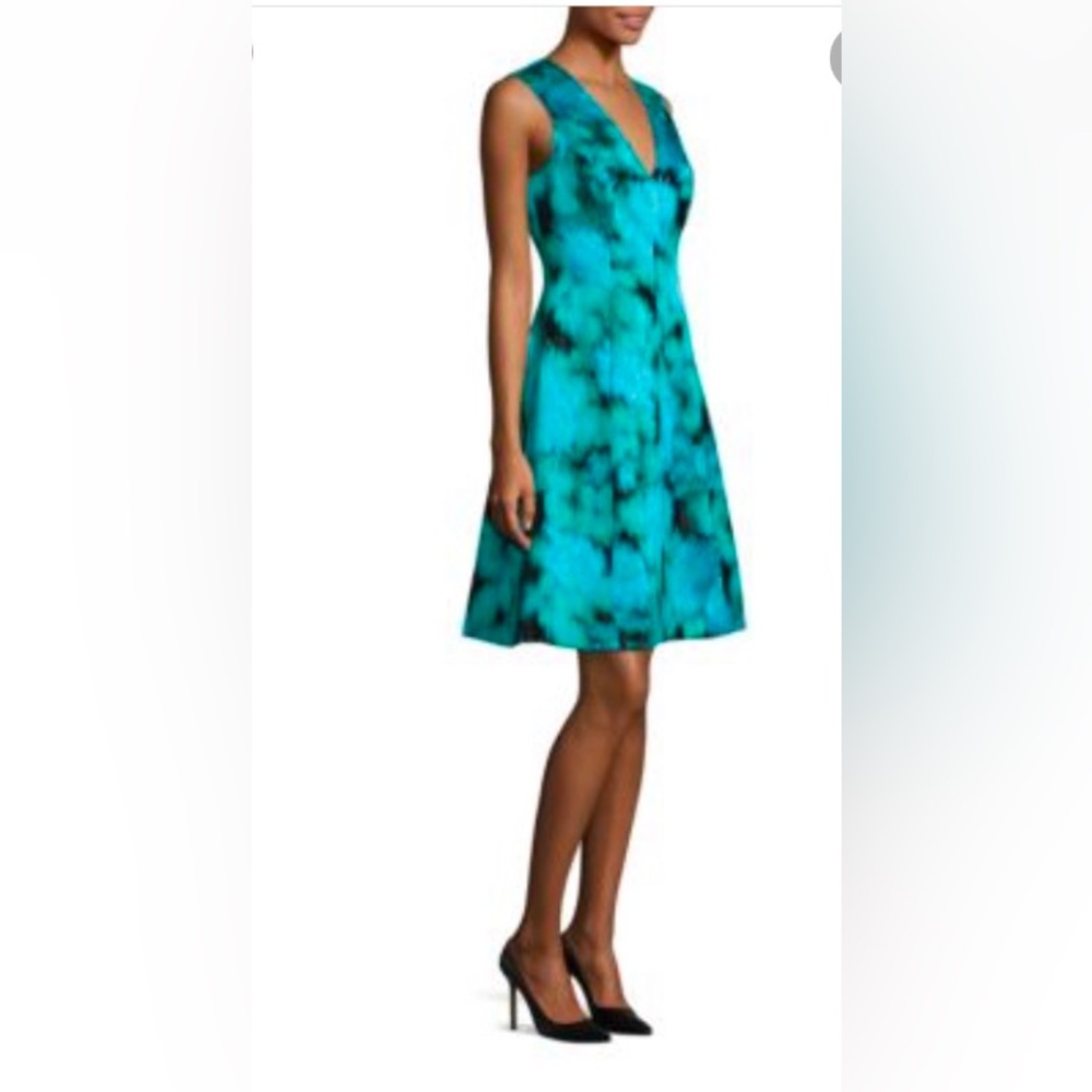 NEW LELA ROSE Ikat Fil Coupe V-Neck
Dress $1395 Size 8